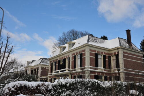 De dubbele villa in het midden